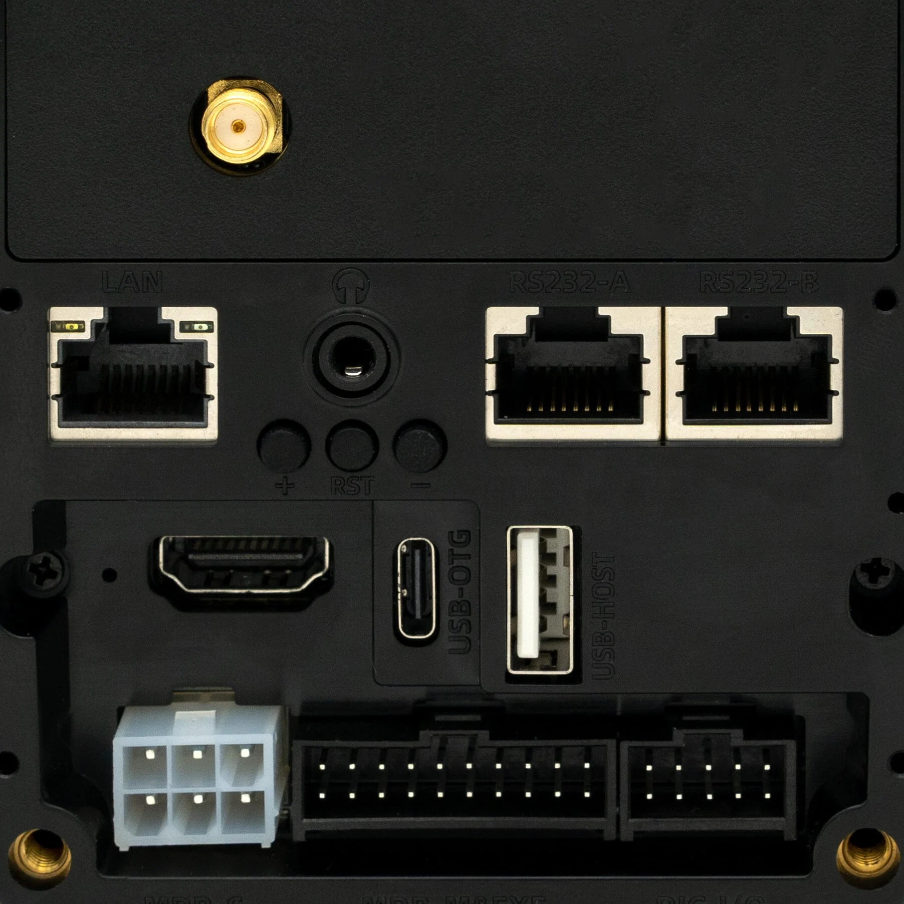 Connettività: Ethernet, USB, RS232, HDMI